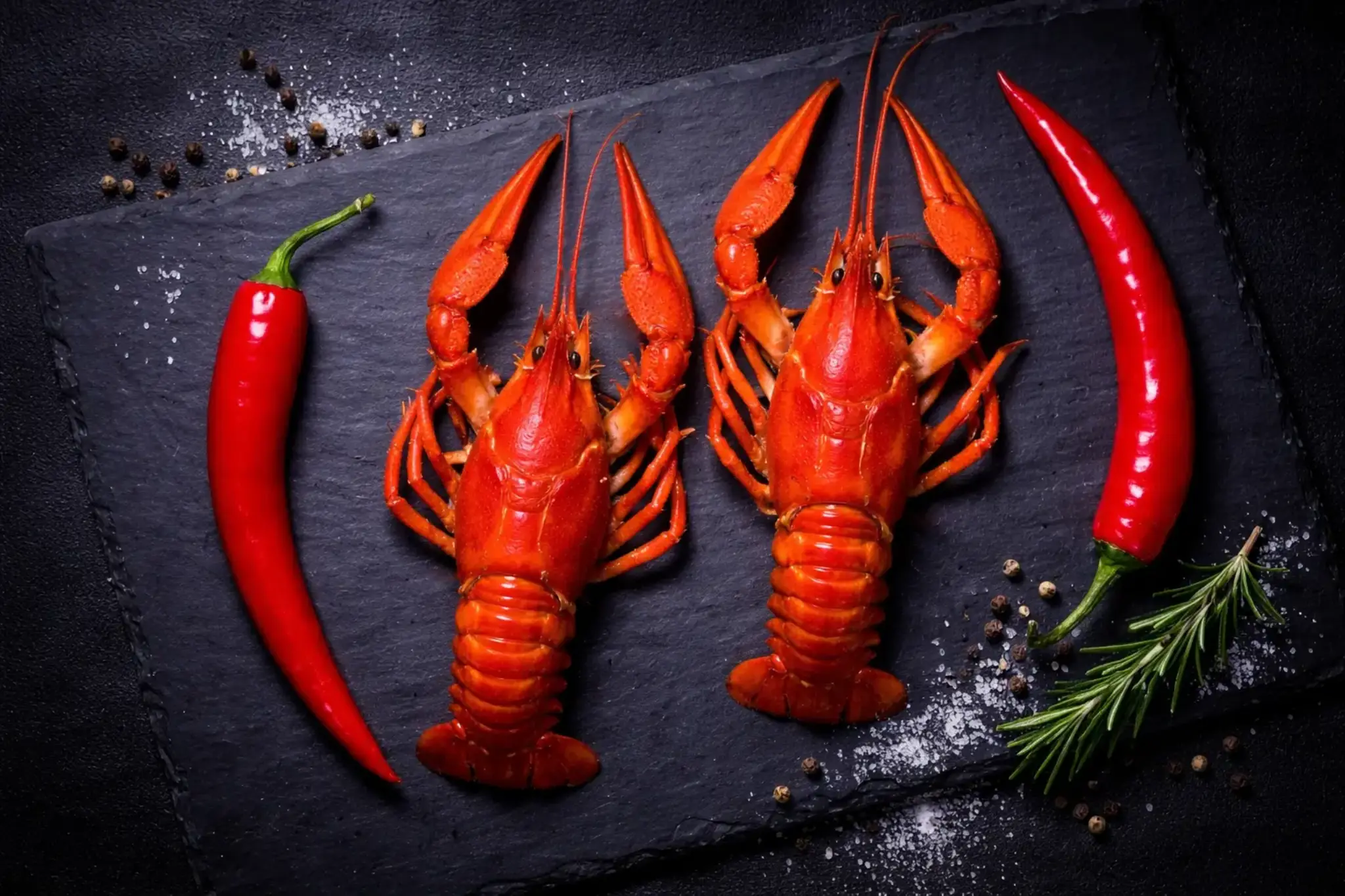 Раки вареные крупные 60-80 грамм “Фиш-Сити”